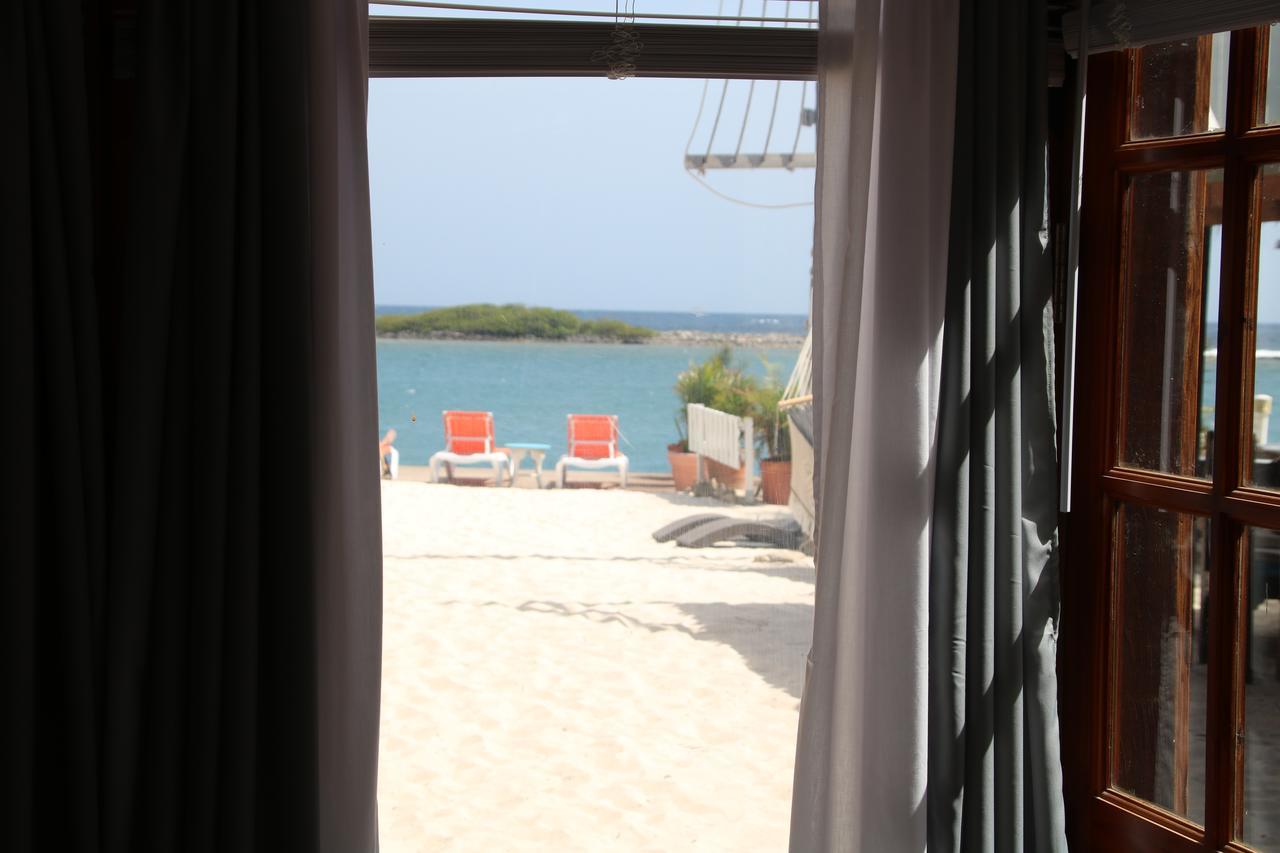 Coral Reef Beach Savaneta Exteriér fotografie